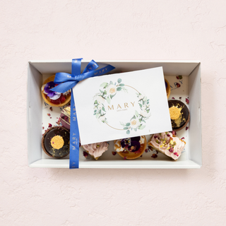 NEW Assorted Mini Cake Box (12 sweets)