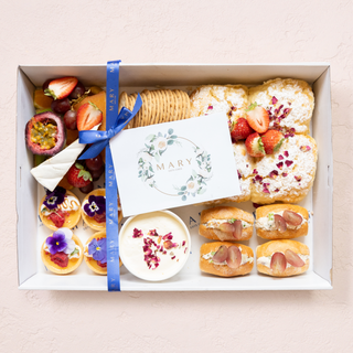 Mary's Picnic Box
