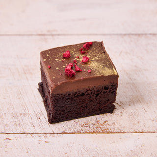 GF & Vegan Chocolate Mud Cake